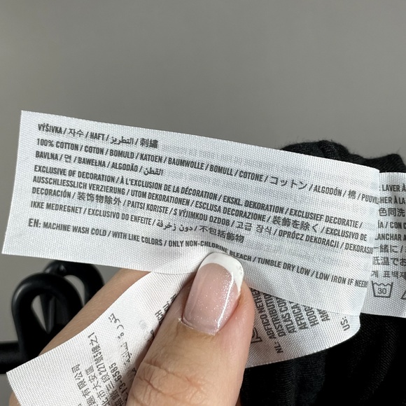 NEW Hollister Skirt Womens Large Black Floral Eyelet casual preppy - Picture 9 of 12